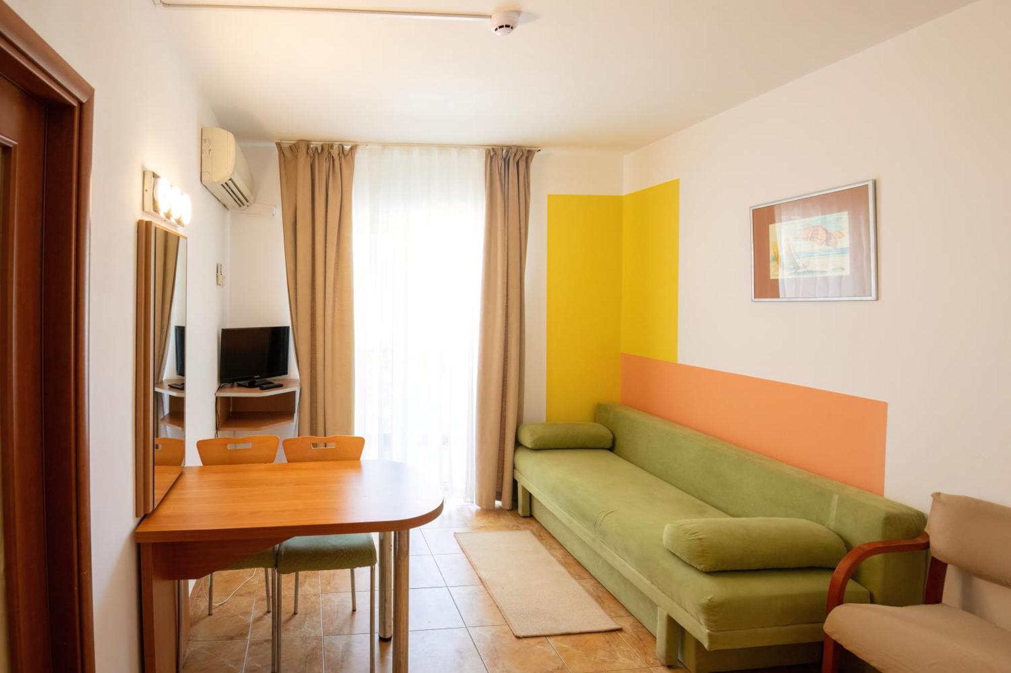Complex Modern All Inclusive Mamaia Exterior foto