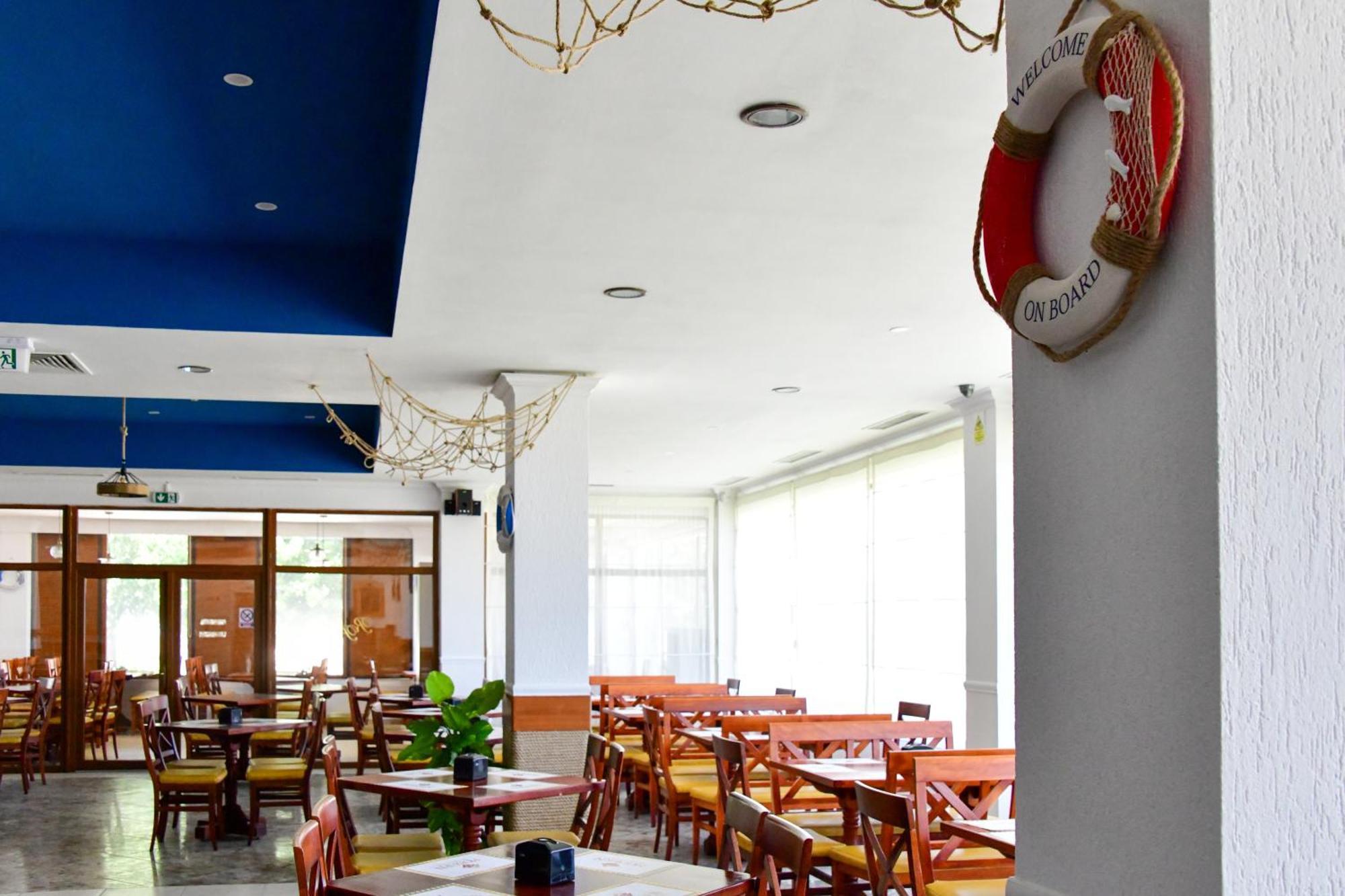Complex Modern All Inclusive Mamaia Exterior foto